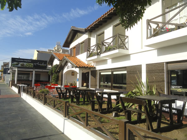 Hosteria ~ HOTEL | Santa Teresita, Argentina