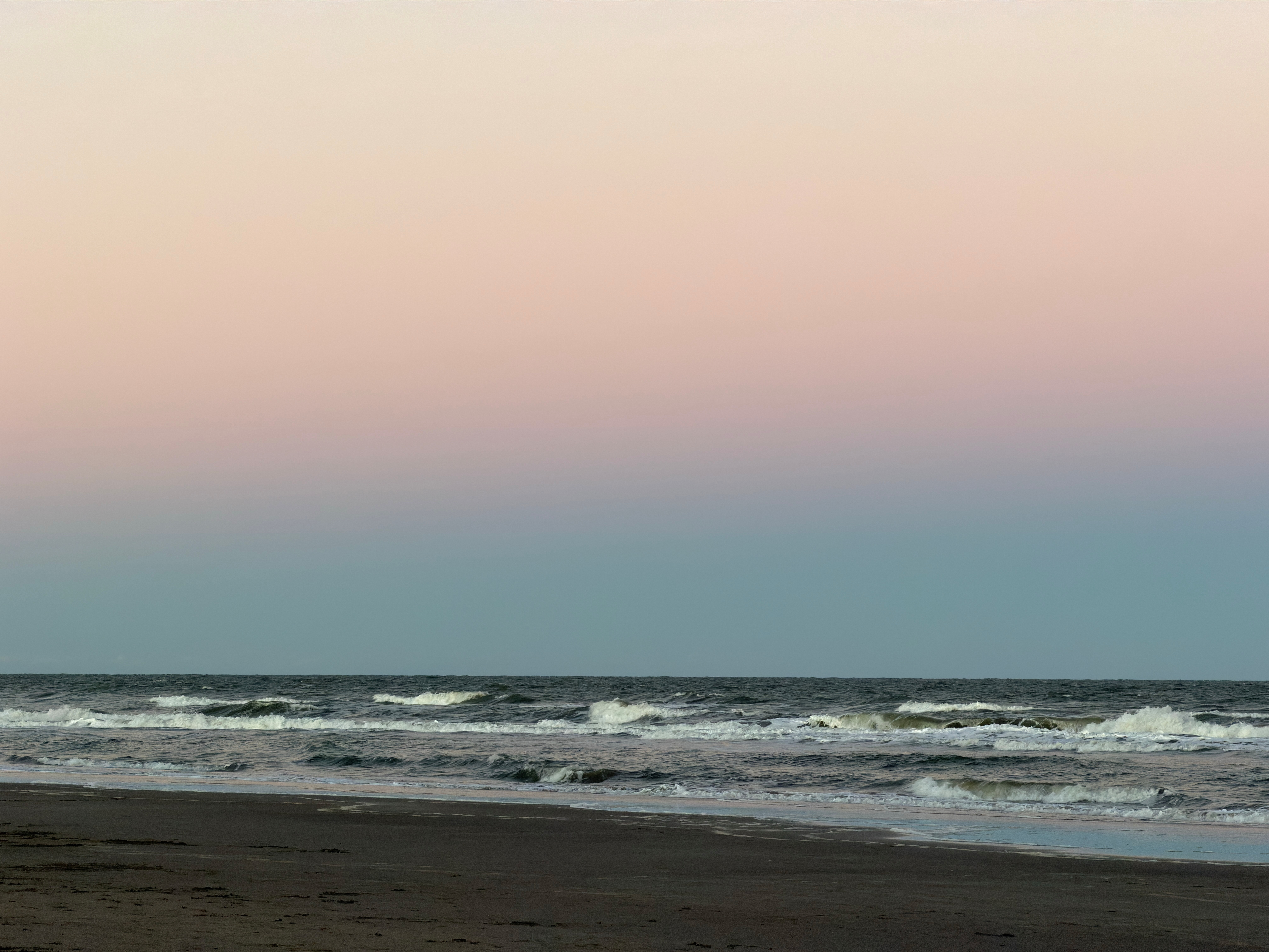 Playa frente a Hostería Santa Teresita